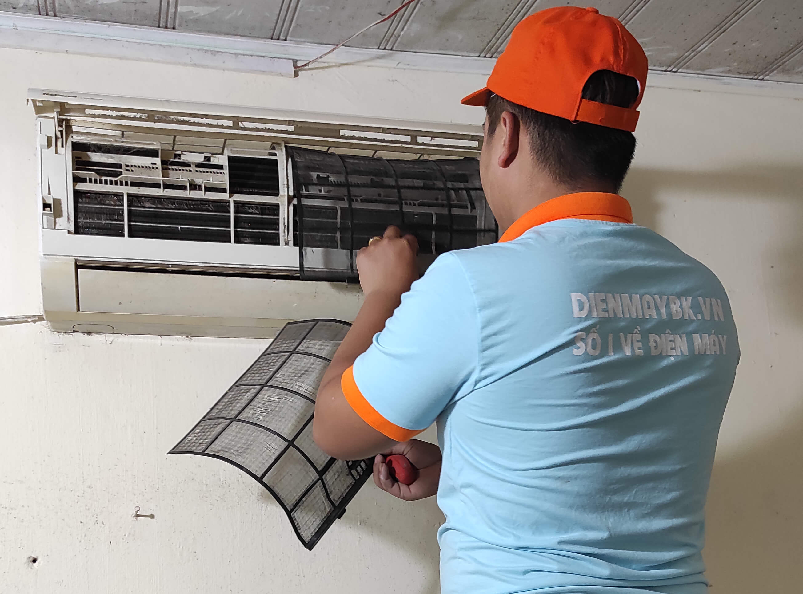 DỊCH VỤ SỬA ĐIỀU HOÀ ĐẦY ĐỦ